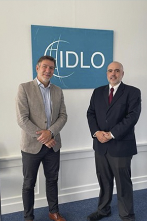 El Representante de la Oficina Regional del IIDH para América del Sur, el Dr. Eduardo Bertoni se reúne en La Haya